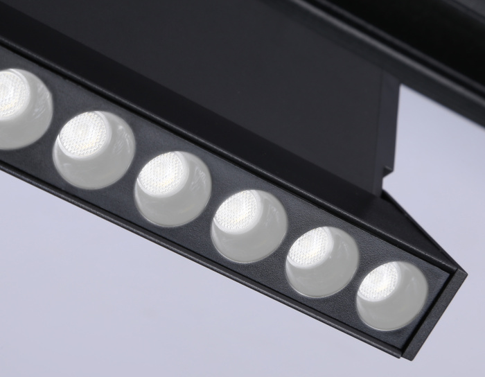 Светильник светодиодный трековый для шинопровода Magnetic Ambrella light GL4081