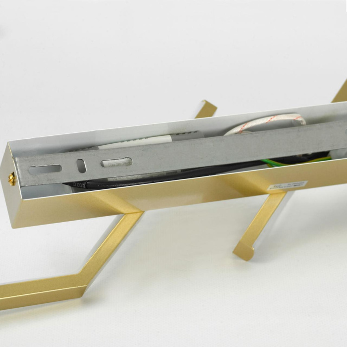 Настенный светодиодный светильник Lussole Alachua LSP-7146