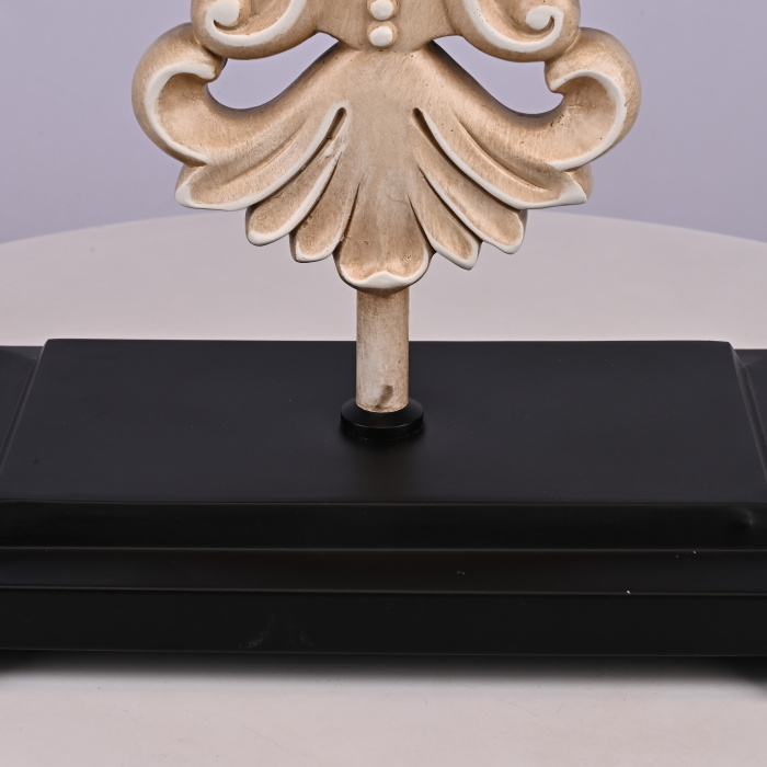 Настольная лампа Ancient R ImperiumLoft