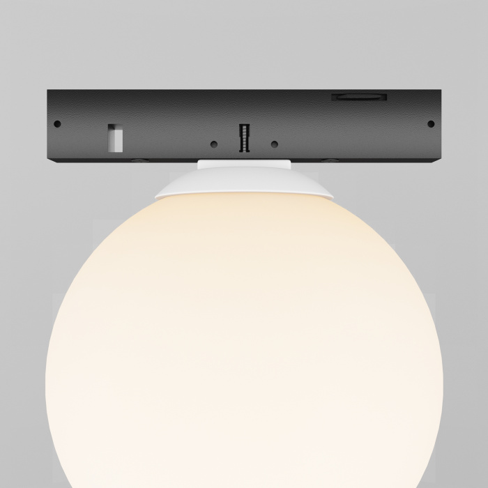 Трековый светильник Maytoni Luna TR185-1-3W2.7K-B