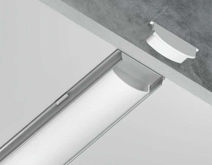 Алюминиевый профиль накладной 18*4 для светодиодной ленты до 15мм Ambrella light GP1500AL