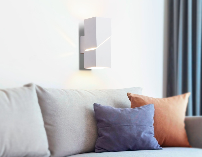 Настенный светильник со сменной лампой Ambrella light FW2474