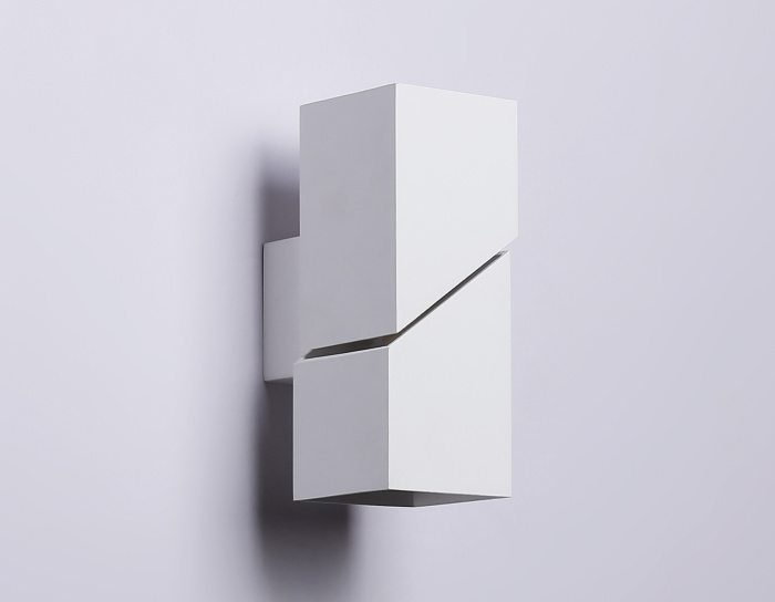 Настенный светильник со сменной лампой Ambrella light FW2474