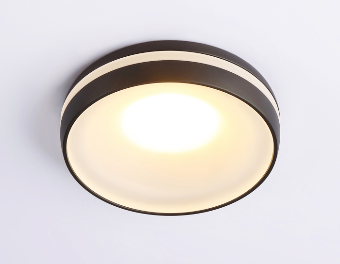 Встраиваемый точечный светильник MR16 с акрилом Ambrella light TN3322