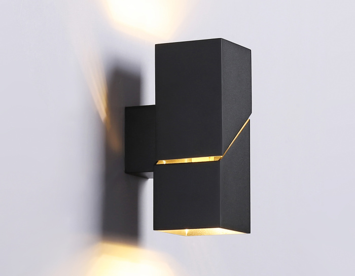 Настенный светильник со сменной лампой Ambrella light FW2475