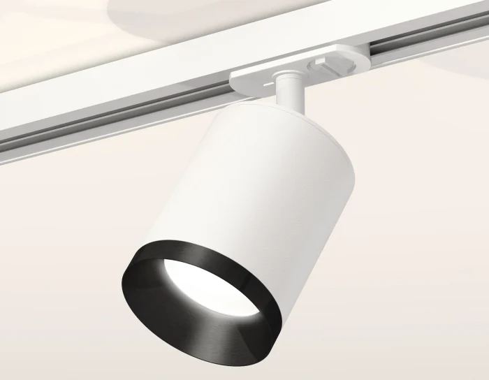 Комплект трекового светильника Ambrella light XT7421002