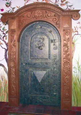 Дверь в винный погреб Robers