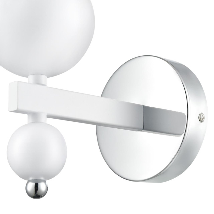 Бра LUMION MODERNI 8260/1W