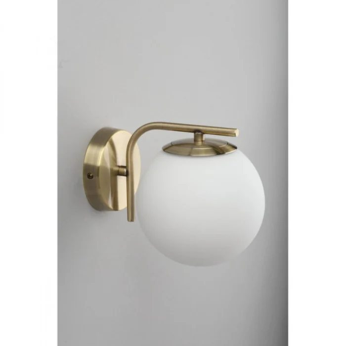 Светильник настенный Omnilux Avetrana OML-66611-01