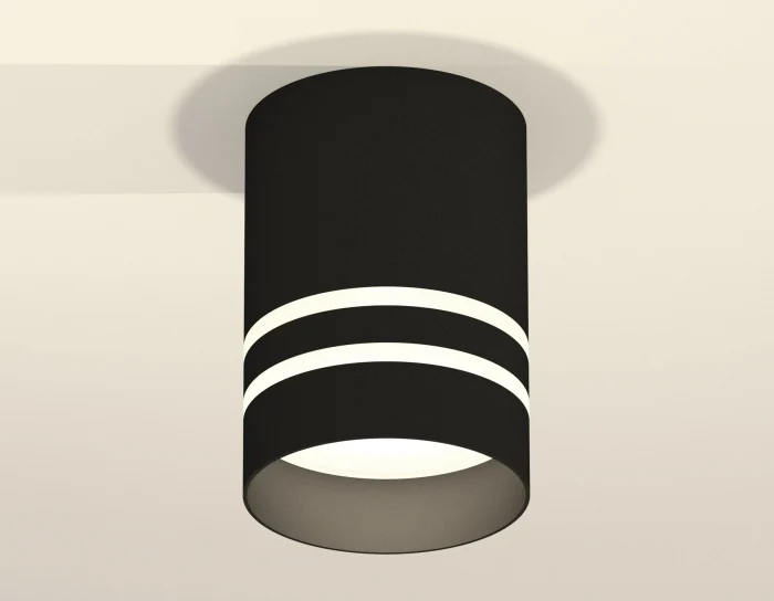 Комплект накладного светильника с акрилом Ambrella light XS7402032