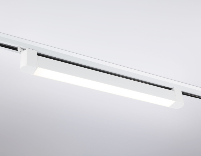 Трековый однофазный светодиодный светильник Ambrella light GL6736