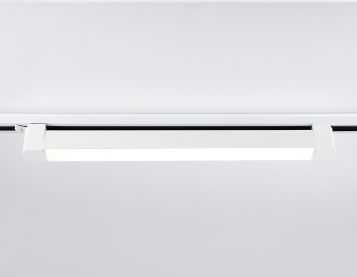 Трековый однофазный светодиодный светильник Ambrella light GL6736