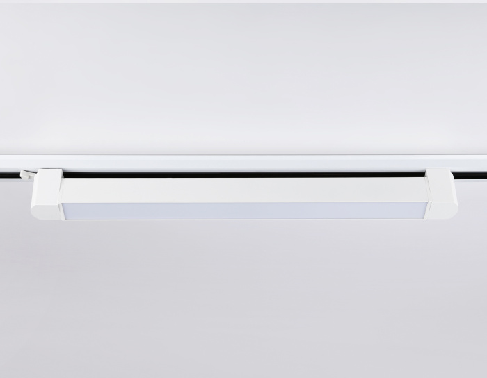 Трековый однофазный светодиодный светильник Ambrella light GL6736