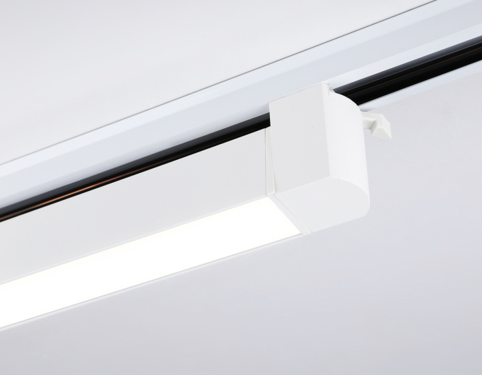 Трековый однофазный светодиодный светильник Ambrella light GL6736