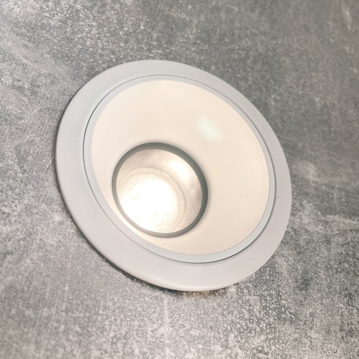 Встраиваемый светильник Favourite 4524-1C