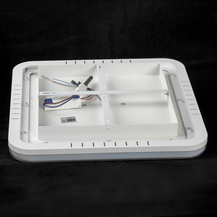 Потолочный светильник Lussole Hartley LSP-7438