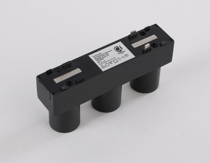 Светильник светодиодный трековый для шинопровода Magnetic Ultra Slim Ambrella light GV1504