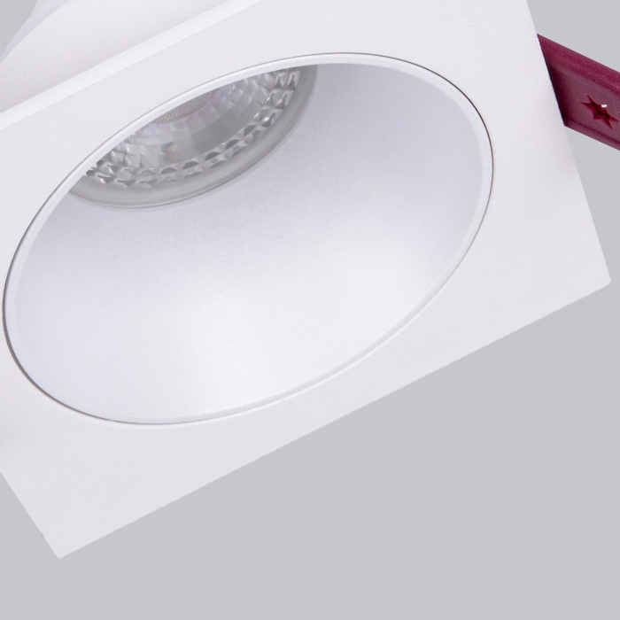 Встраиваемый светильник Favourite 4525-1C