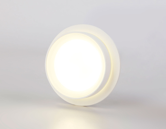 Накладной светильник со сменной лампой GX53 Ambrella light TN5383