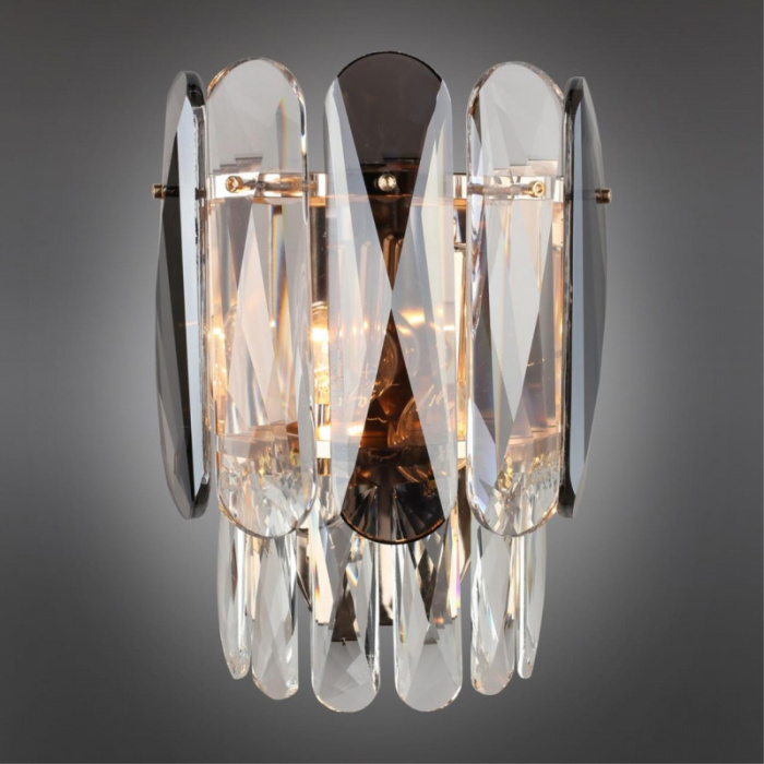 Светильник настенный Omnilux Lario OML-89701-02