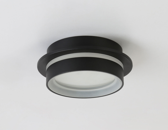 Накладной светильник со сменной лампой GX53 Ambrella light TN5385