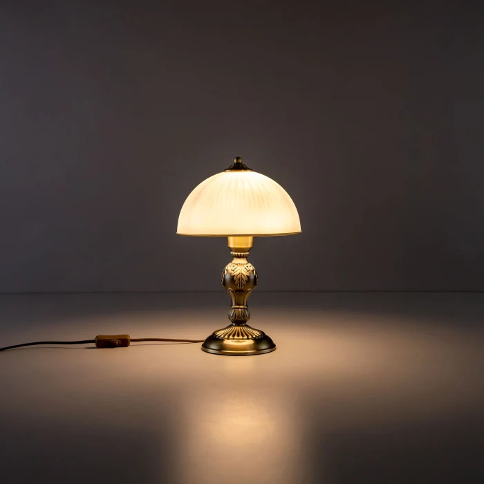 Настольный светильник Citilux Адриана CL405823