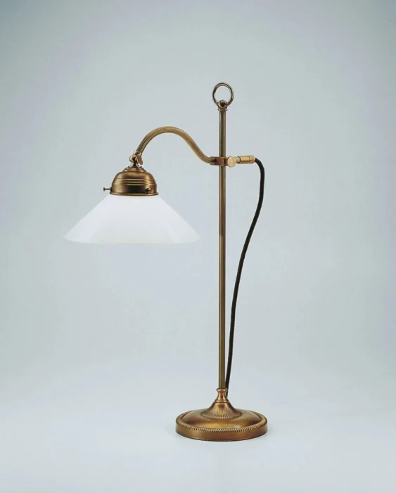 Настольная лампа Berliner Messinglampen OG1-17opB