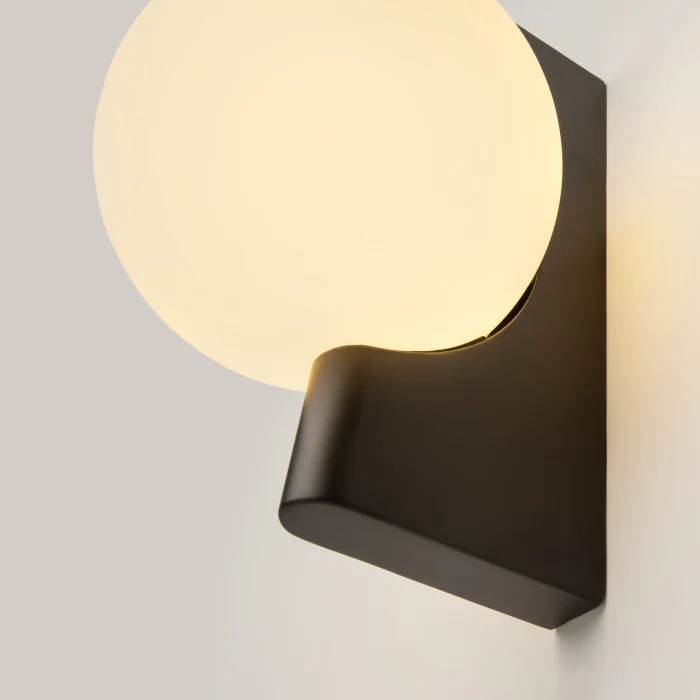 Бра Maytoni Avant-garde MOD324WL-01B