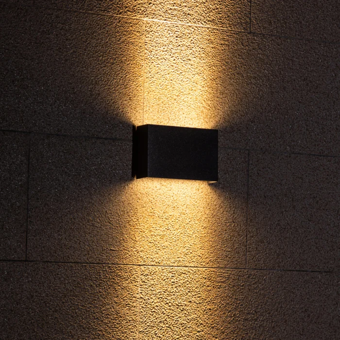 Настенный фонарь Natural Concepts Dwell NC-003328-SB