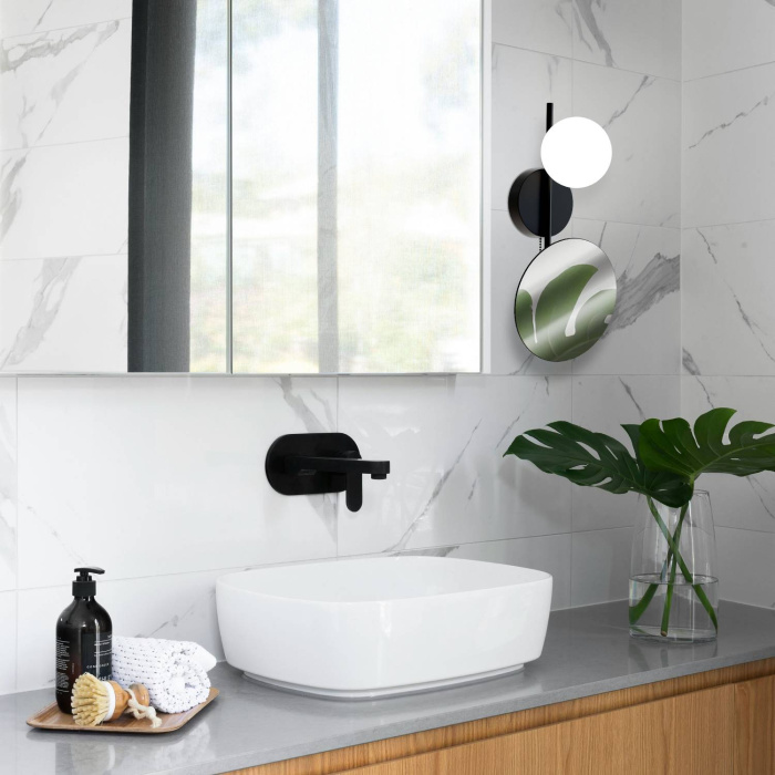 Бра Favourite 4563-1W