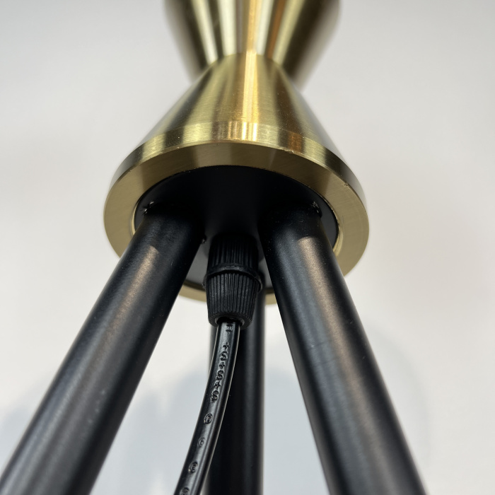 Торшер Caracas Tripod Floor Lamp ImperiumLoft