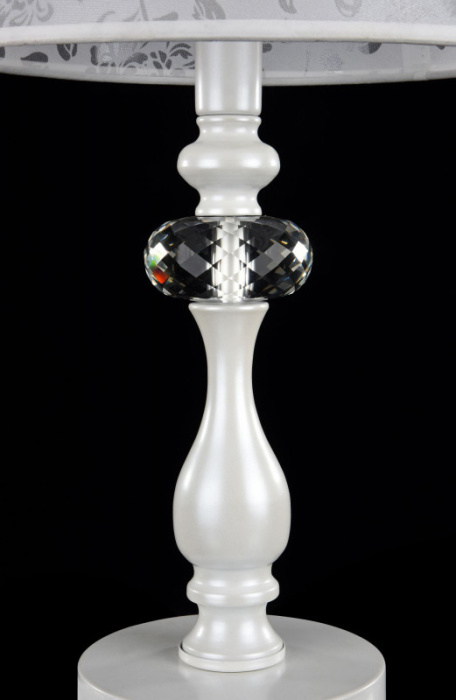 Настольная лампа Freya Adelaide FR2306-TL-01-W