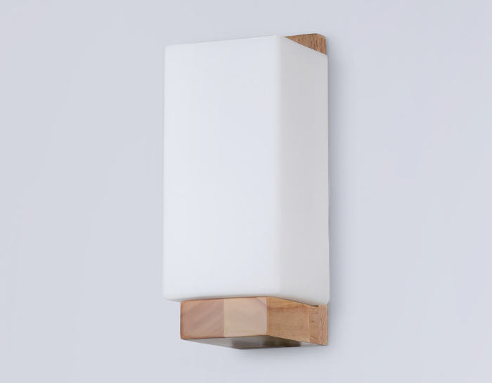 Настенный светильник со сменной лампой Ambrella light TR83122