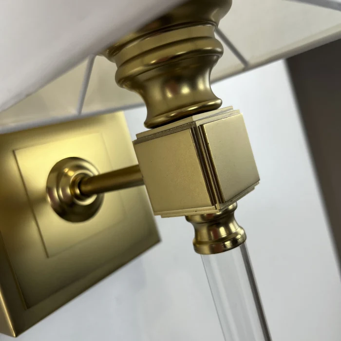 Бра Regina Andrew Crystal Sconce Brass ImperiumLoft