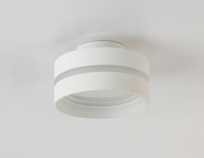 Накладной светильник со сменной лампой GX53 Ambrella light TN5419