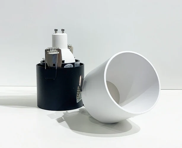 Светильник встраиваемый ITALLINE DL 3025 white