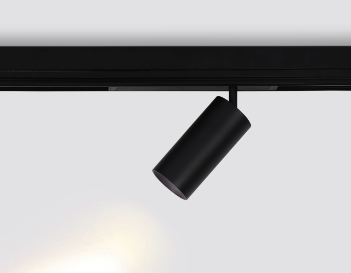 Управляемый светодиодный светильник для шинопровода Magnetic 220V диммируемый 3000-6400K Ambrella light GL1232