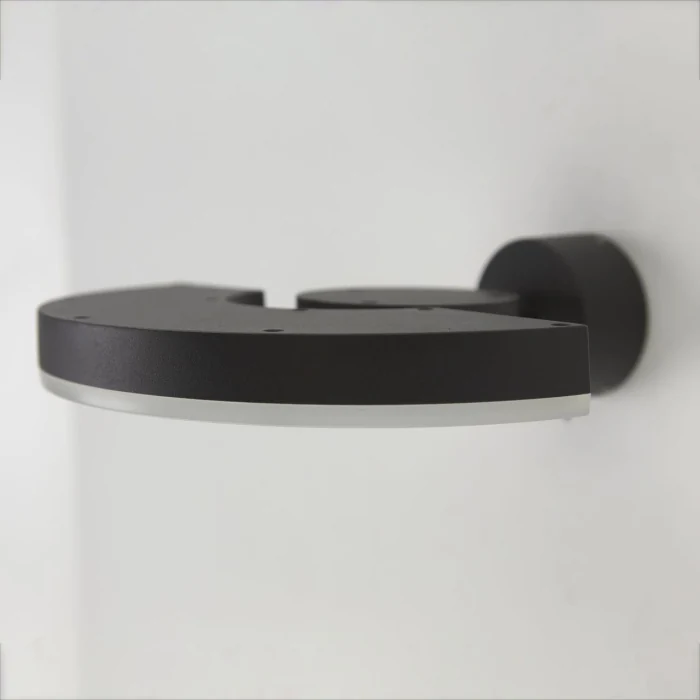 Уличный настенный светильник Citilux Garda CLU03W