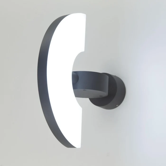 Уличный настенный светильник Citilux Garda CLU03W