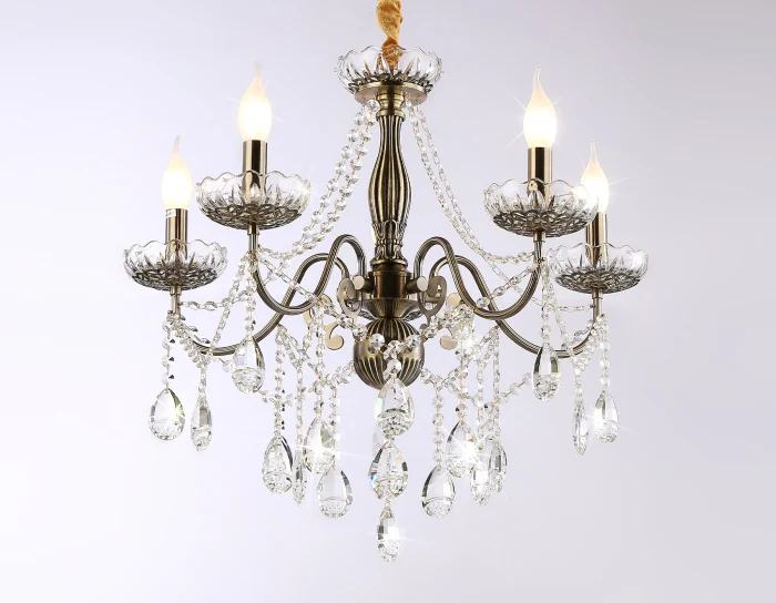 Подвесная классическая люстра с хрусталем Ambrella light TR4949