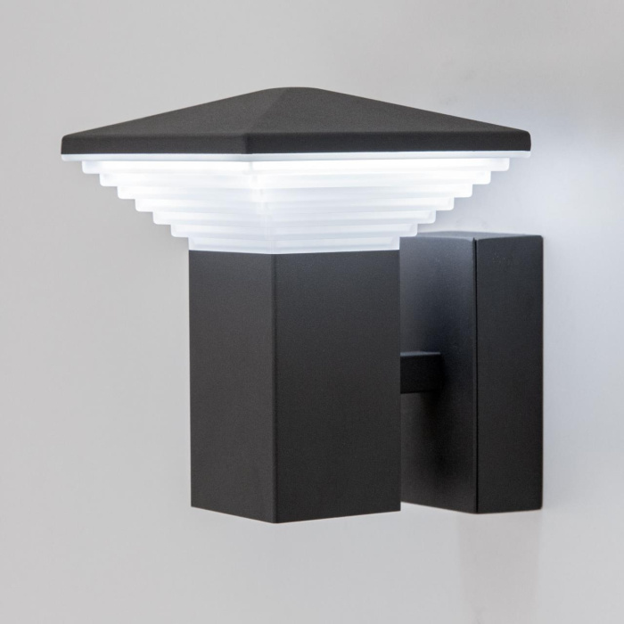 Уличный настенный светильник Citilux Garda CLU02W