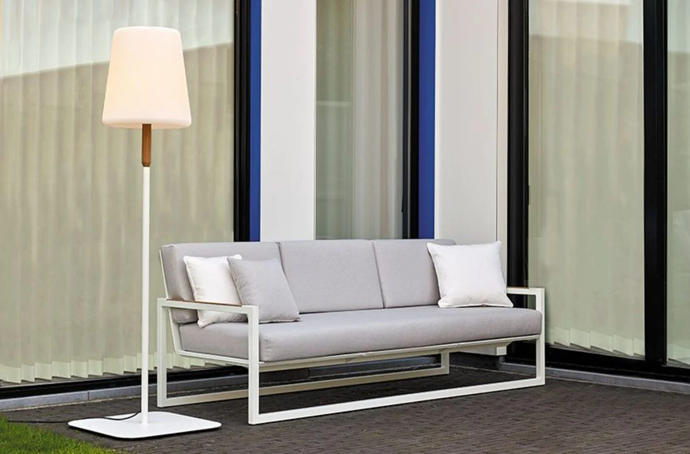 Освещение от ROYAL BOTANIA