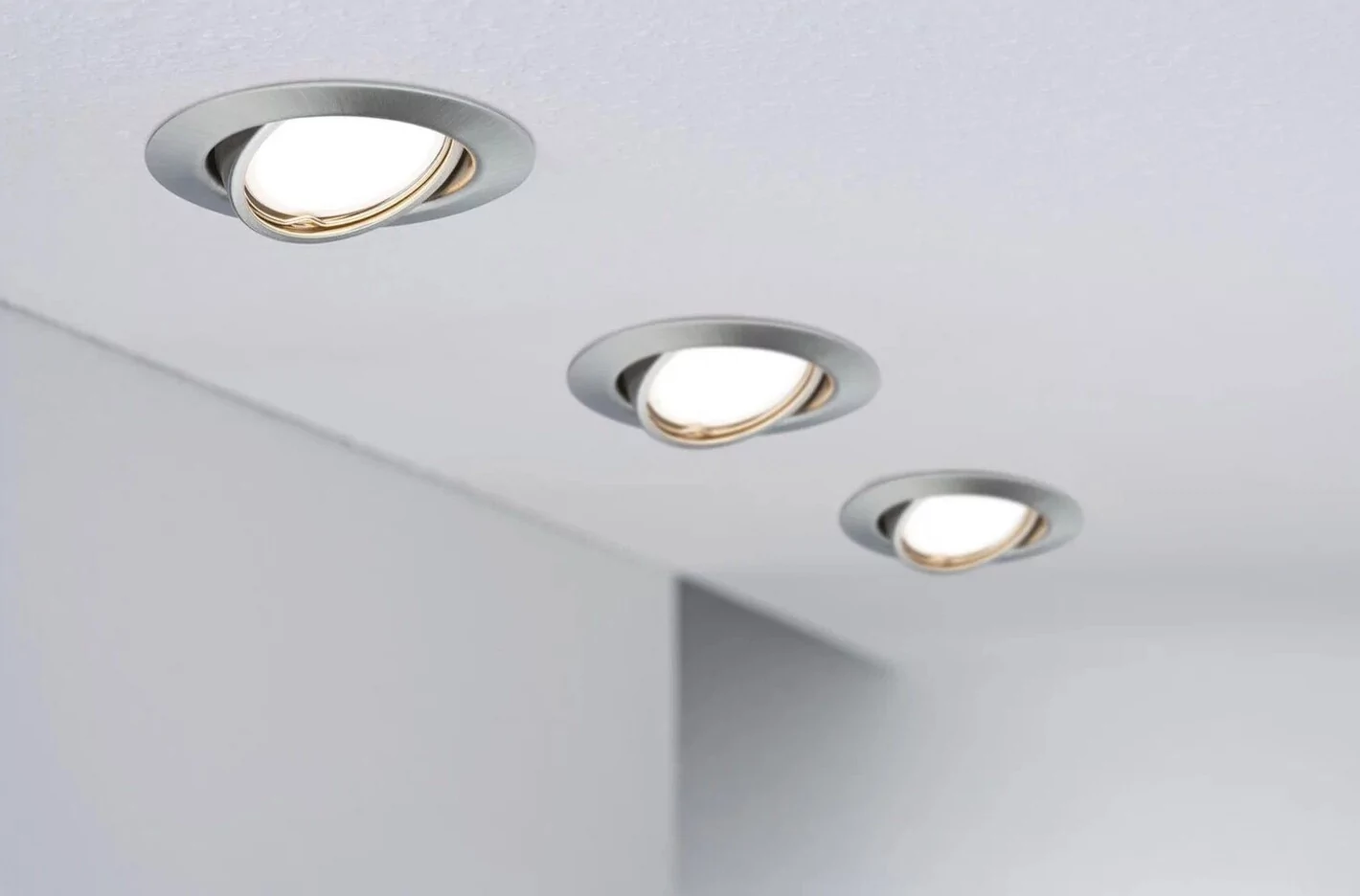 Освещение, преображающее пространство!